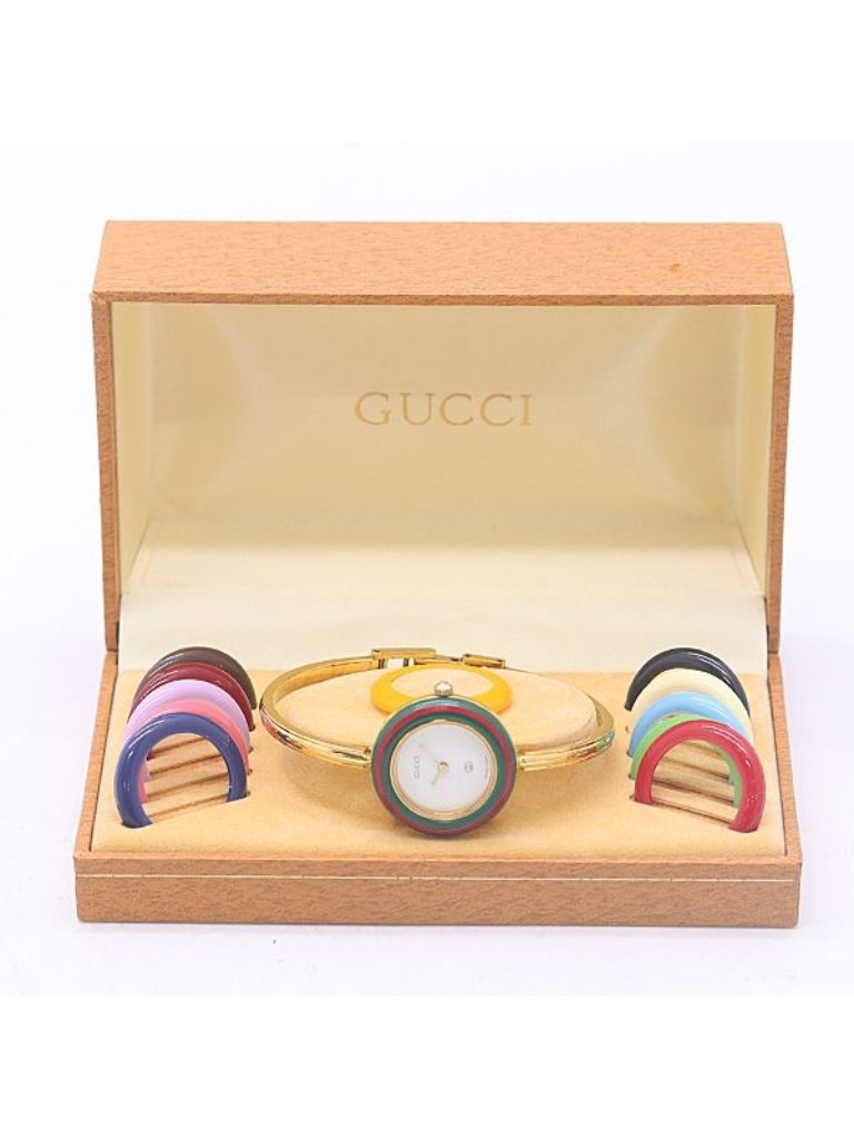 Gucci Change Bezel Quartz White Dial Watch